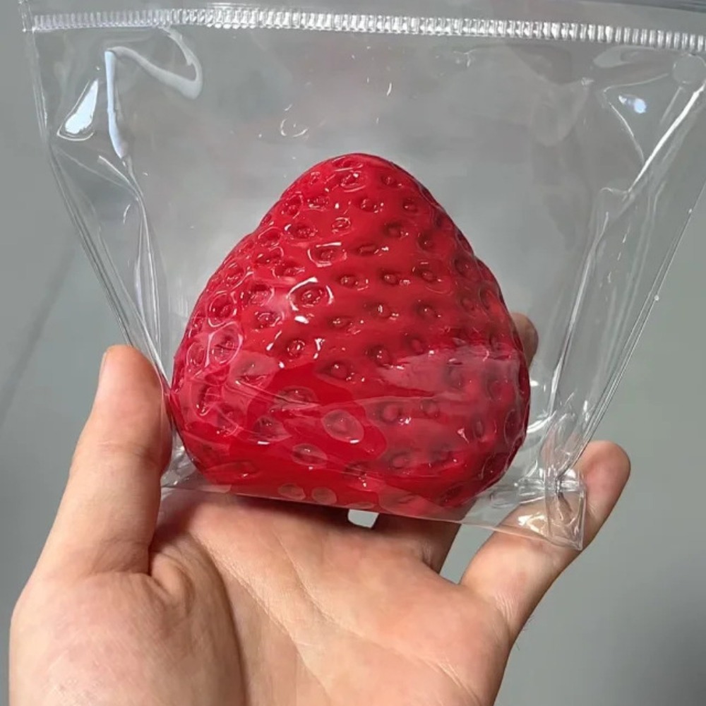 Strawberry Squeeze Toy Fidget  - Party Games Young Adults 리뷰 및 가격