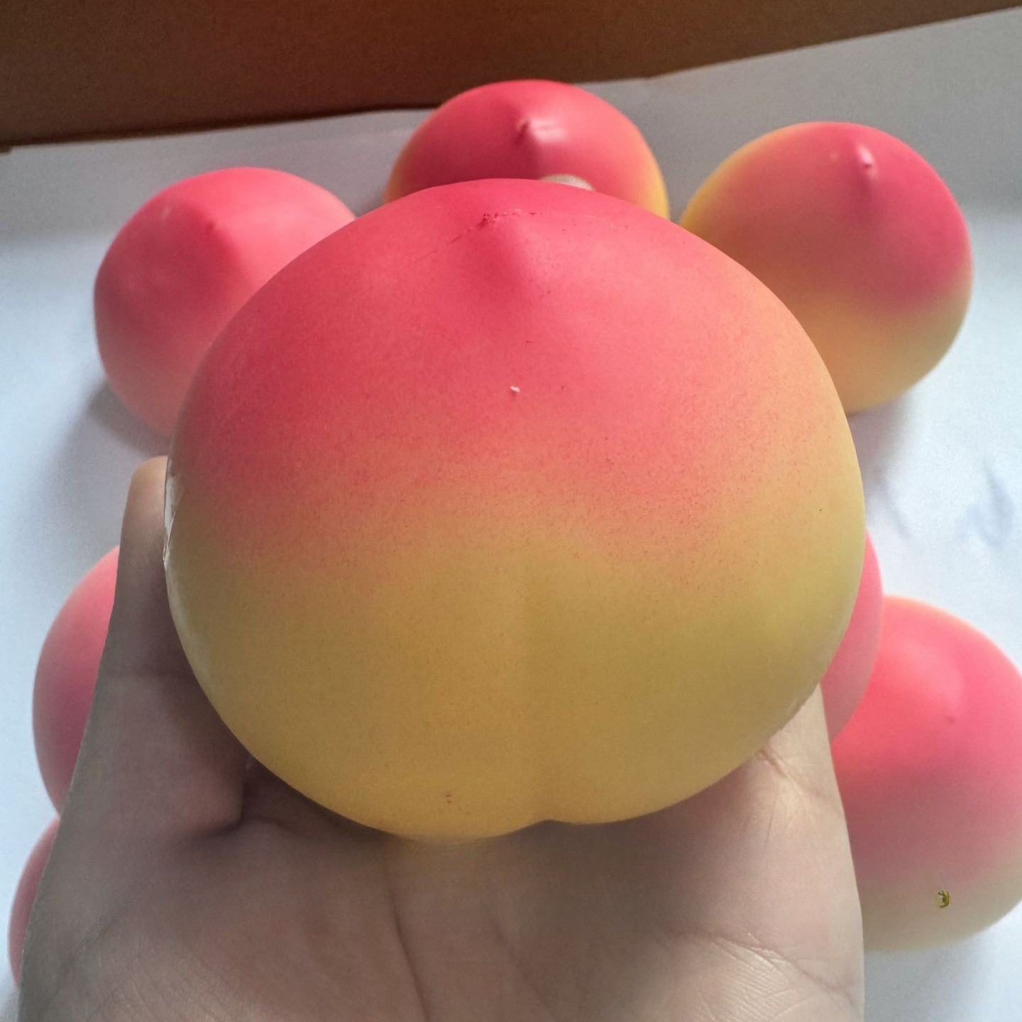 Crispy Sound Peach Fruit Squis - Party Games Young Adults 리뷰 및 가격